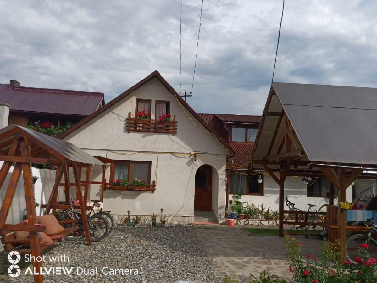Hotel Casa Toth Din Tipterai Vişeu de Sus Zewnętrze zdjęcie