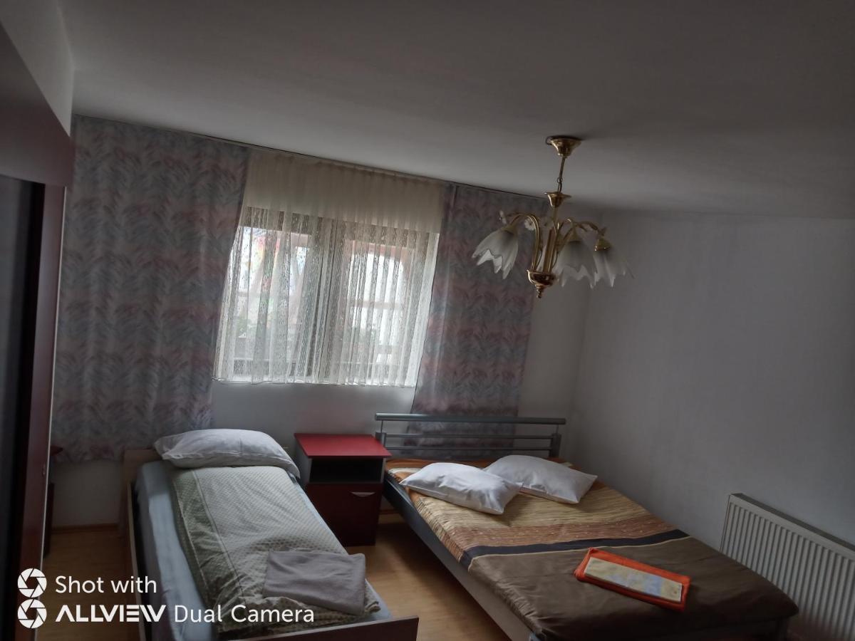 Hotel Casa Toth Din Tipterai Vişeu de Sus Zewnętrze zdjęcie